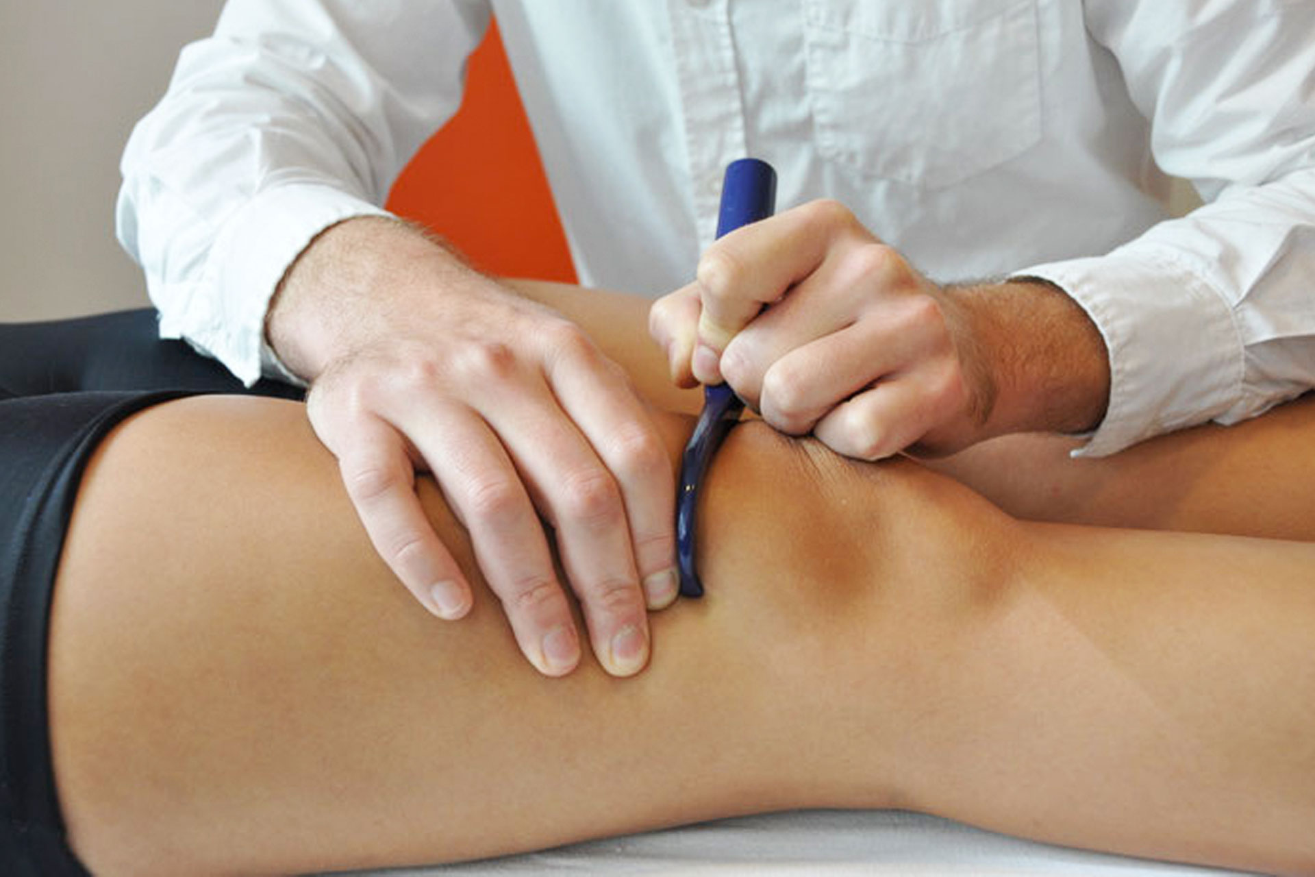 KSV - Kiné Sport Versailles - Soins de physiothérapie - Crochetage myo-aponévrotique